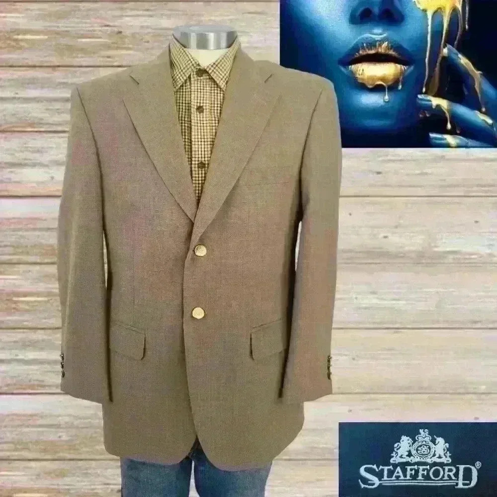 Stafford Blazer Sport Jacket Coat Mens 38S Brown Wool Polyester Gold Buttons